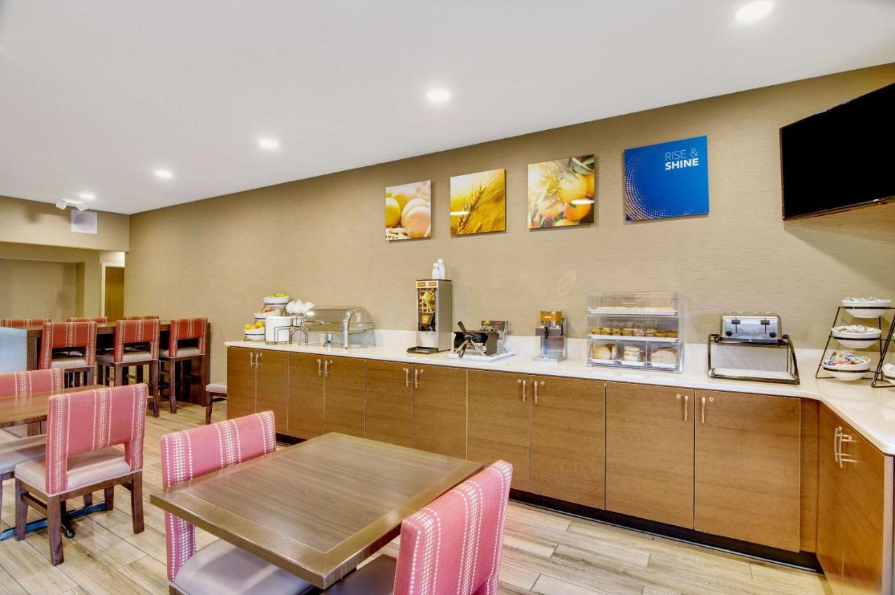 Comfort Inn Airport Роанок Екстер'єр фото