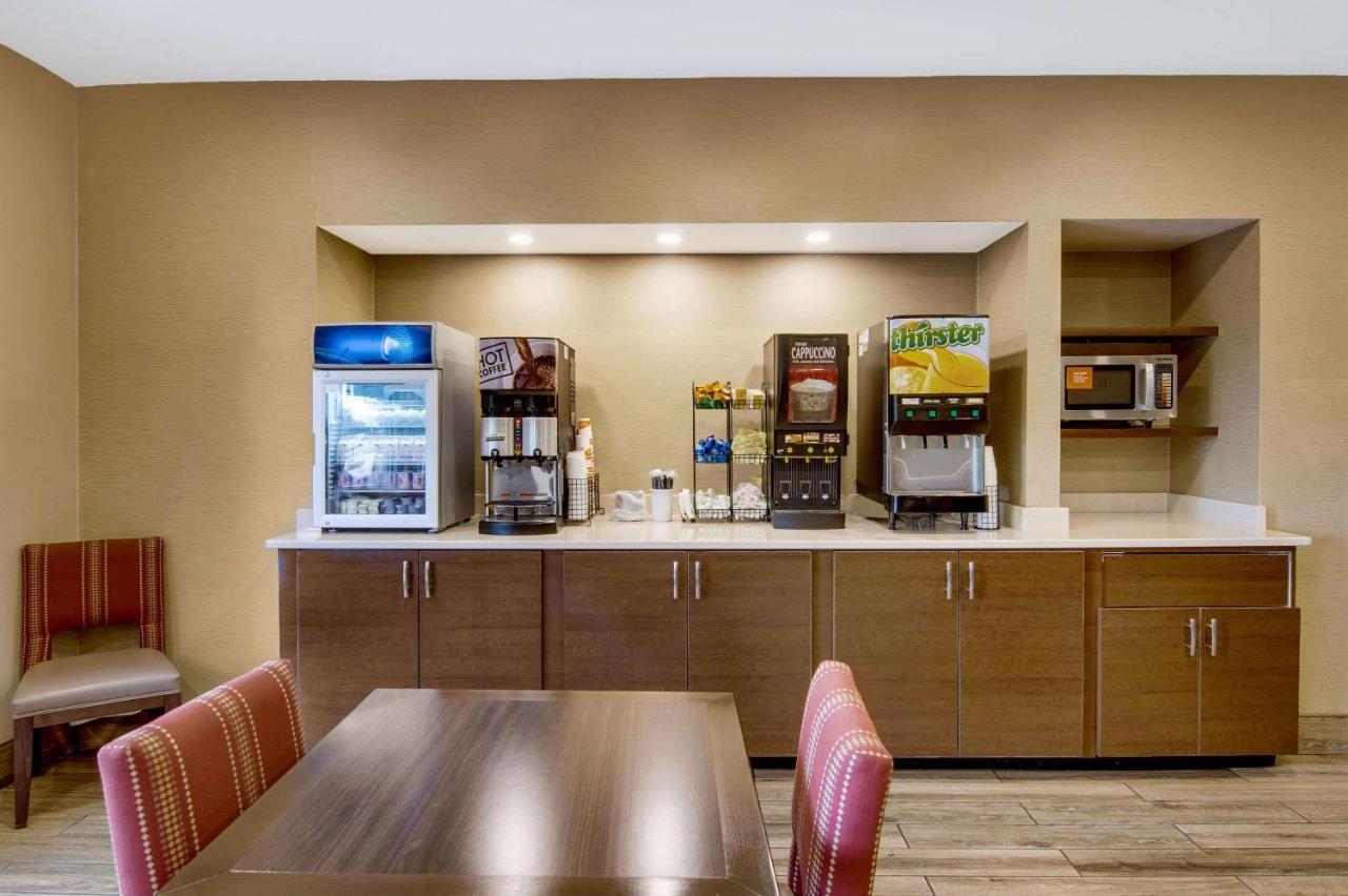 Comfort Inn Airport Роанок Екстер'єр фото