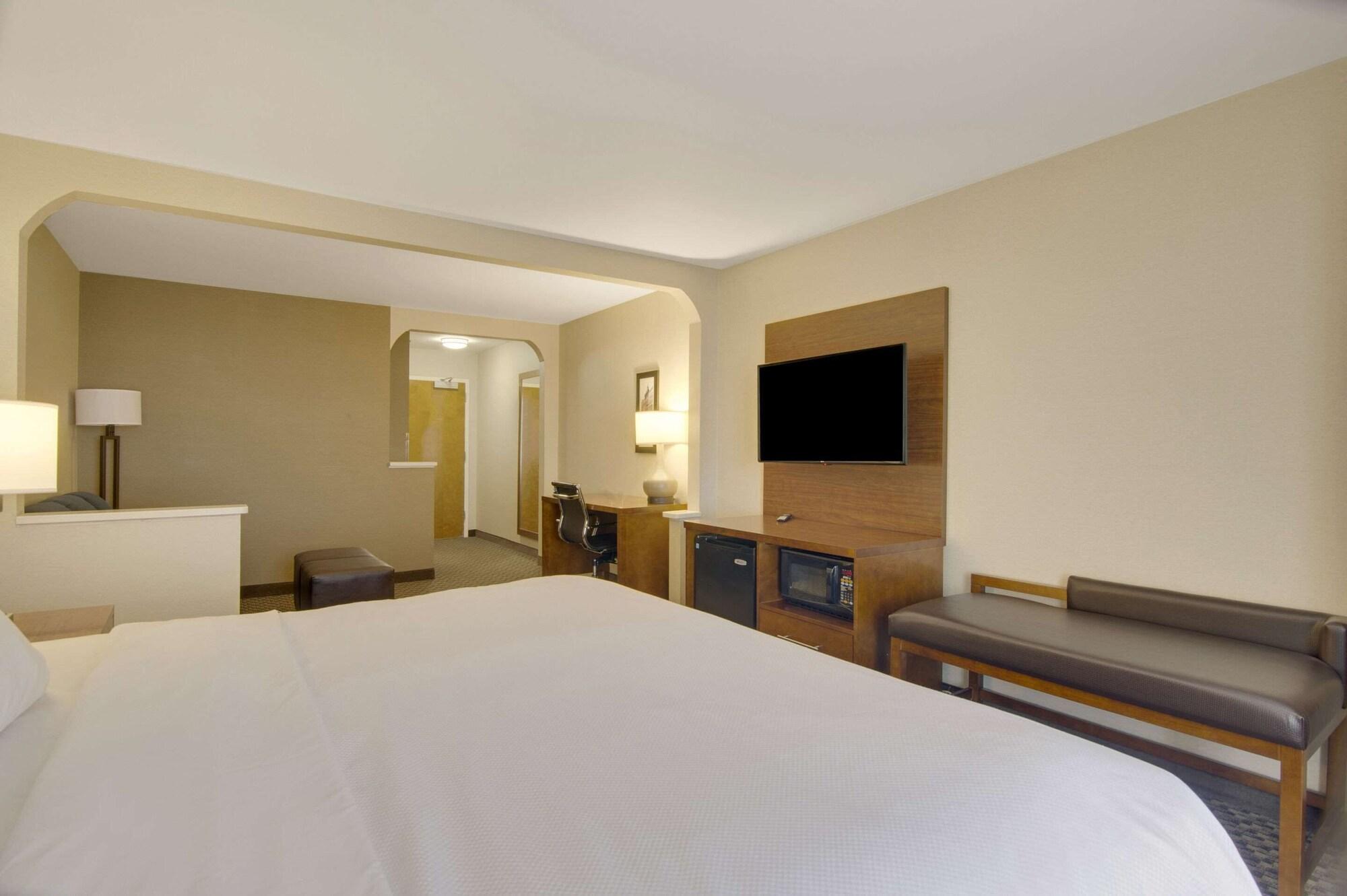 Comfort Inn Airport Роанок Екстер'єр фото