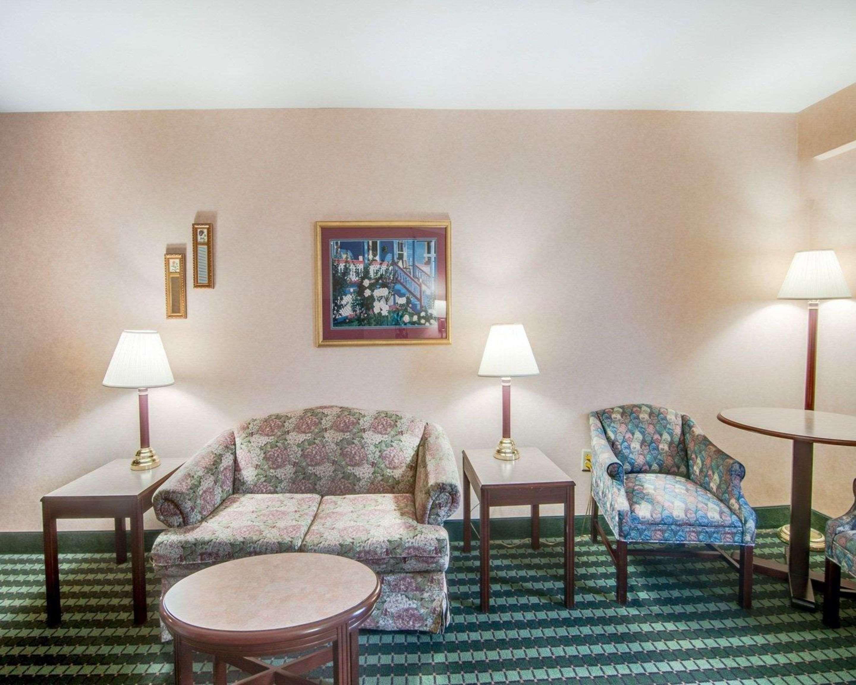 Comfort Inn Airport Роанок Екстер'єр фото