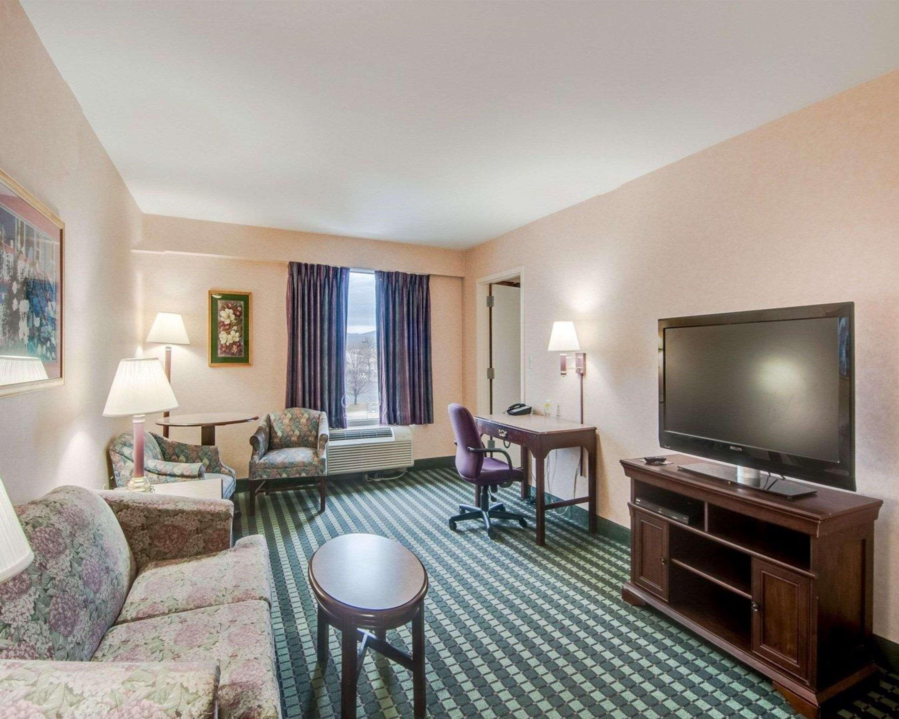 Comfort Inn Airport Роанок Екстер'єр фото